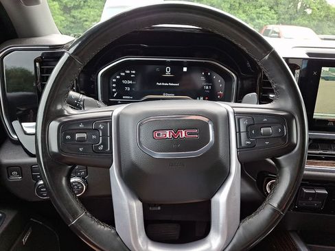 Used 2023 GMC Sierra 1500 Elevation w/ Preferred Package AWD/4WD image 19