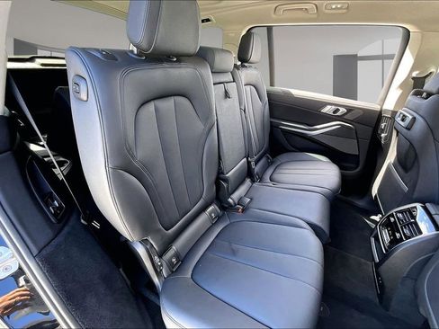 Used 2020 BMW X7 xDrive40i AWD/4WD image 23