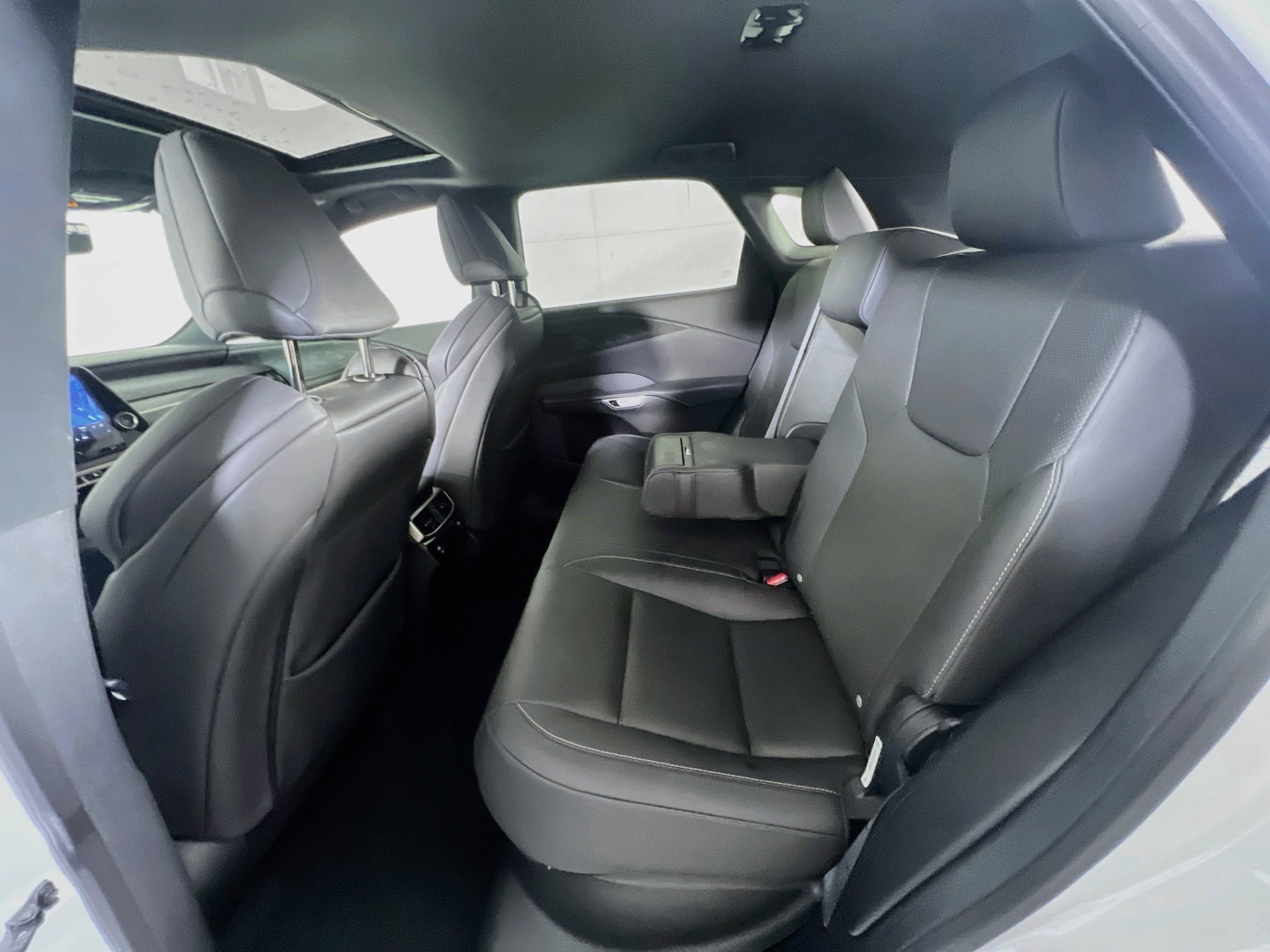 Used 2023 Lexus RX 350 F Sport w/ Cold Area Package AWD/4WD image 24