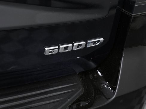 Used 2024 Cadillac Escalade Sport image 8