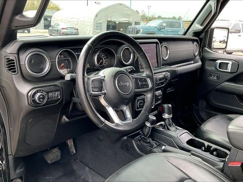 Used 2021 Jeep Gladiator Overland w/ Popular Equipment Package image 15