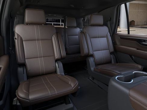 New 2026 Chevrolet Tahoe High Country AWD/4WD image 17