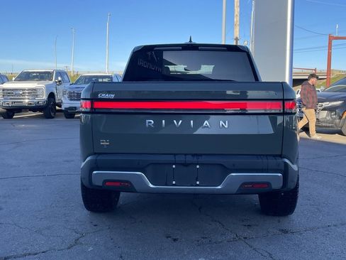 Used 2022 Rivian R1T Launch Edition image 6