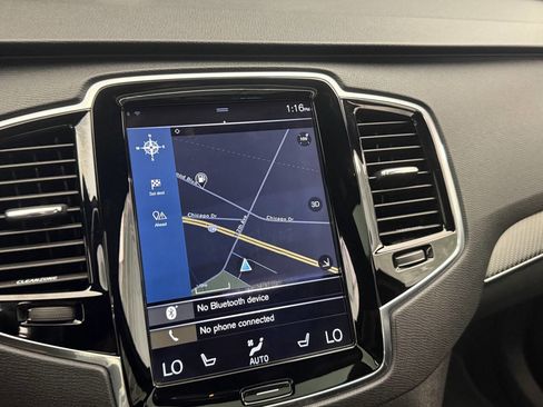 Used 2016 Volvo XC90 T6 R-Design w/ Vision Package image 33
