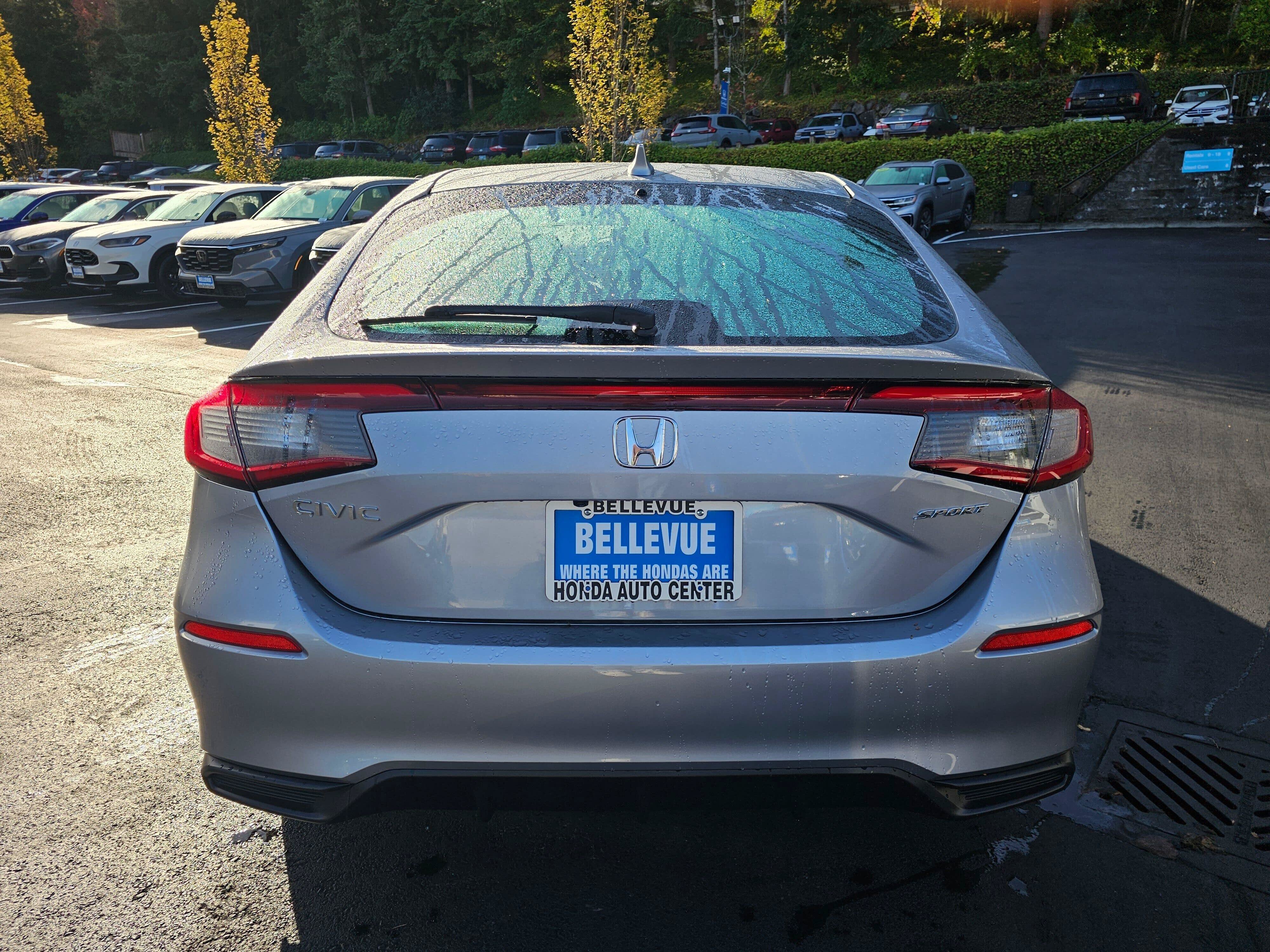 Used 2024 Honda Civic Sport image 6