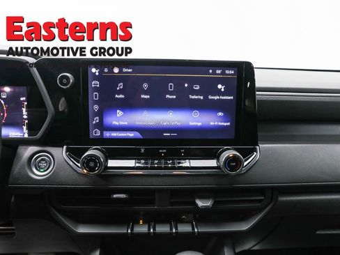 Used 2023 Chevrolet Colorado W/T image 12