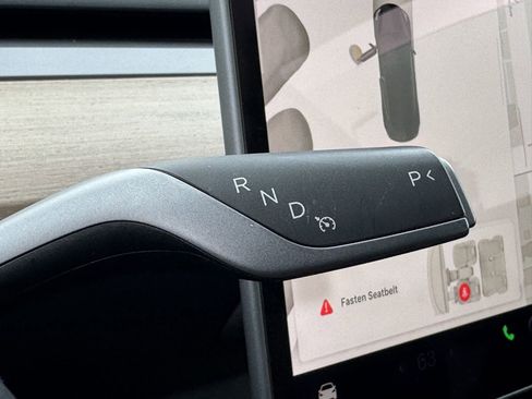 Used 2023 Tesla Model 3 Standard Range RWD image 33