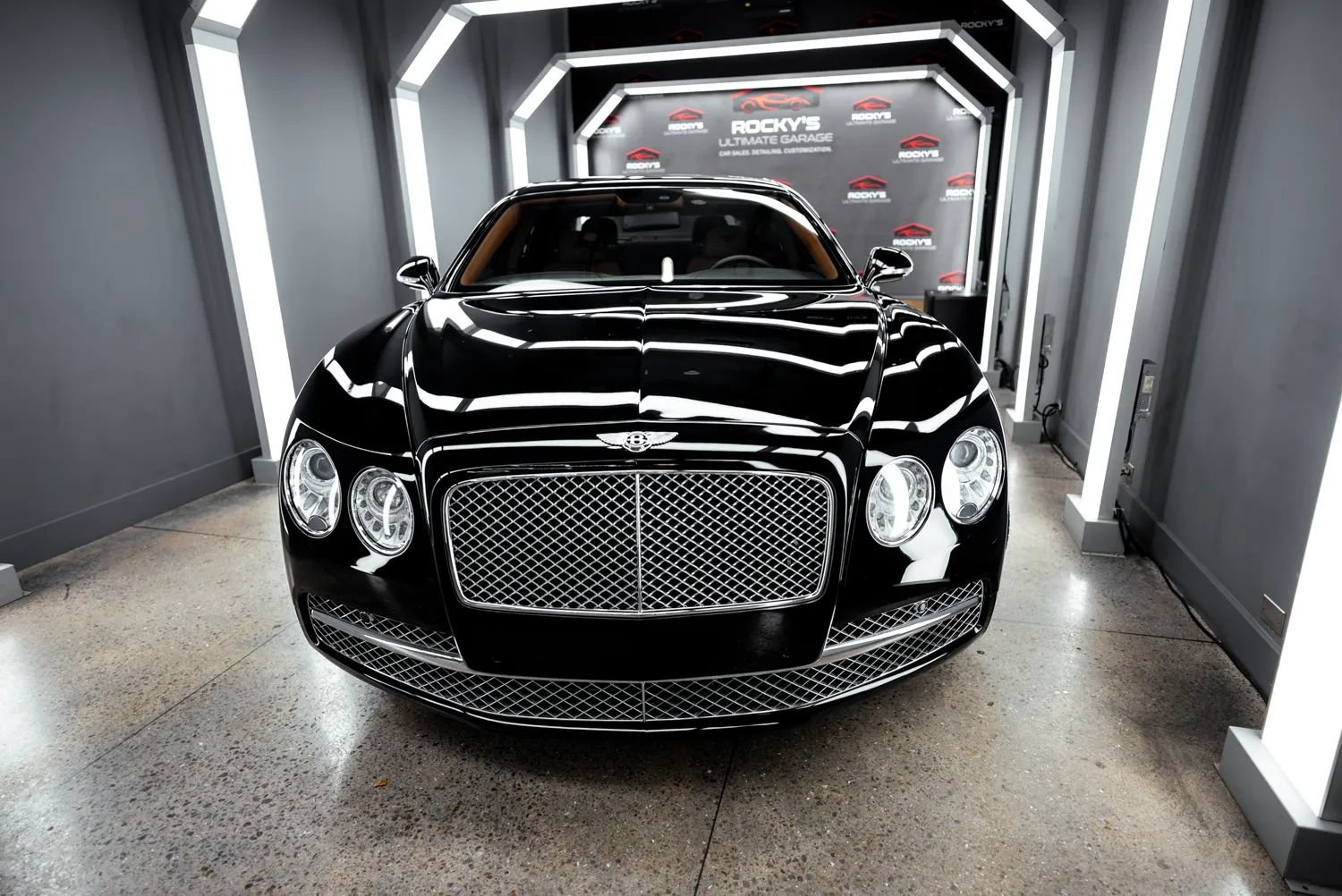 Used 2014 Bentley Flying Spur W12 AWD/4WD image 3