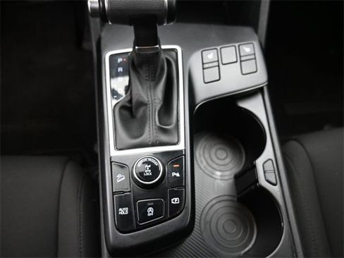 Used 2023 Kia Sportage LX image 25