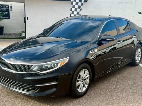 Used 2016 Kia Optima LX FWD image 2