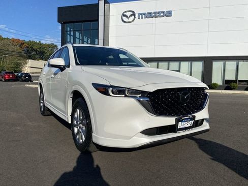 Used 2024 MAZDA CX-5 AWD 2.5 S w/ Select Package image 4