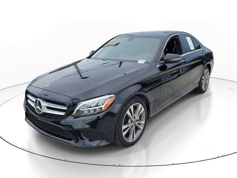 Used 2019 Mercedes-Benz C 300 Sedan image 3