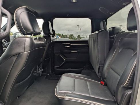 Used 2024 RAM 1500 Laramie AWD/4WD image 13