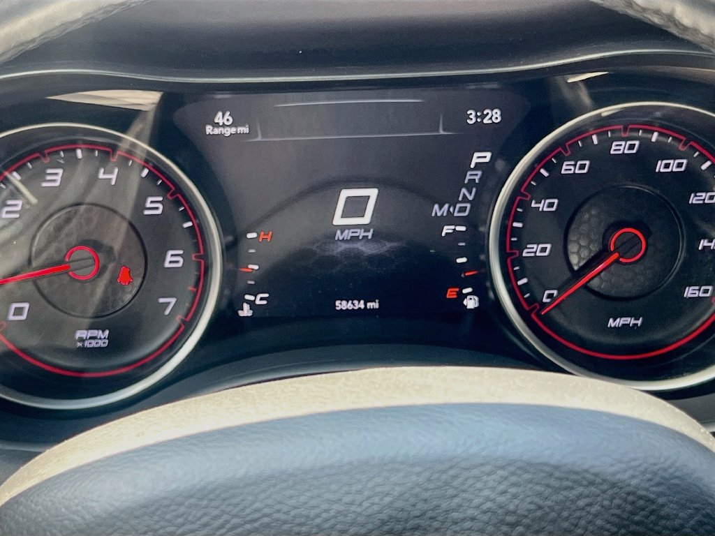 Used 2022 Dodge Charger R/T RWD image 12