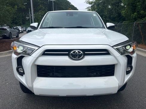 Used 2024 Toyota 4Runner SR5 RWD image 10