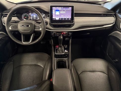 Used 2023 Jeep Compass Latitude w/ Sun and Sound Group AWD/4WD image 14