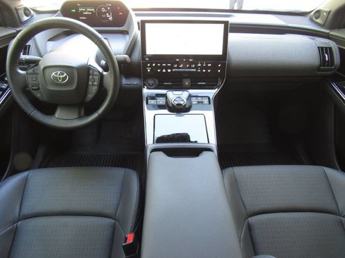 Certified 2023 Toyota bZ4X AWD w/ Weather Package image 32