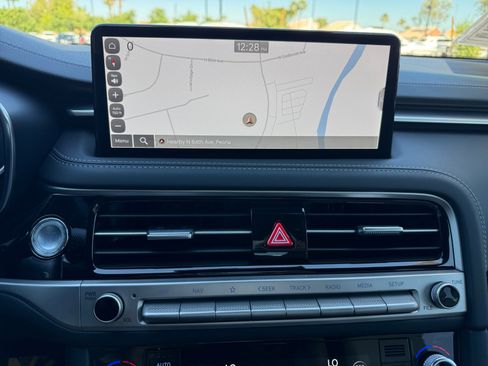 Used 2025 Genesis G70 3.3T Advanced image 28