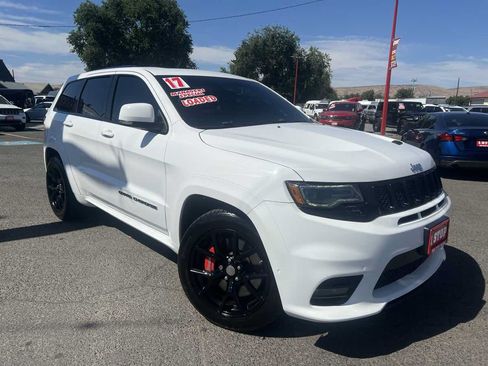 Used 2017 Jeep Grand Cherokee SRT AWD/4WD image 4