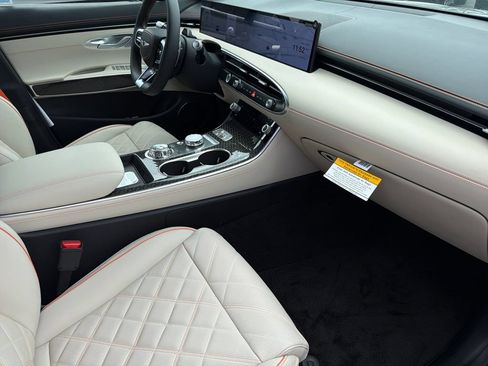 New 2026 Genesis GV70 3.5T Sport Prestige AWD/4WD image 16