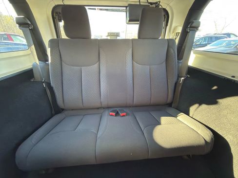 Used 2015 Jeep Wrangler Sport image 24
