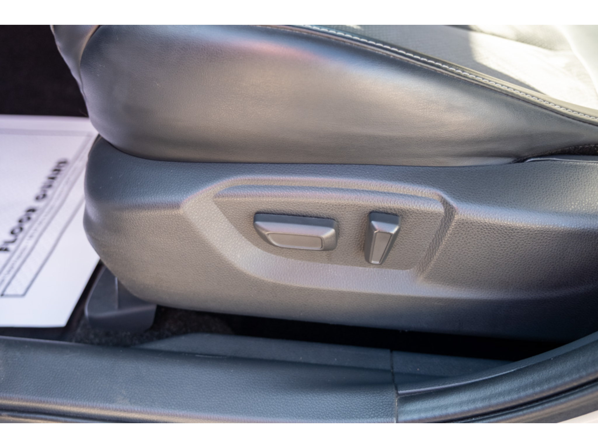 Used 2025 Mitsubishi Eclipse Cross SE AWD/4WD image 15