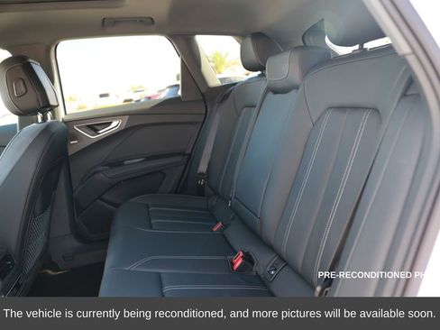 Used 2024 Audi Q4 e-tron Premium Plus w/ Premium Plus image 34