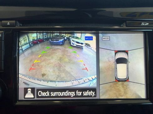 Used 2017 Nissan Rogue Sport SL w/ SL Premium Package image 17