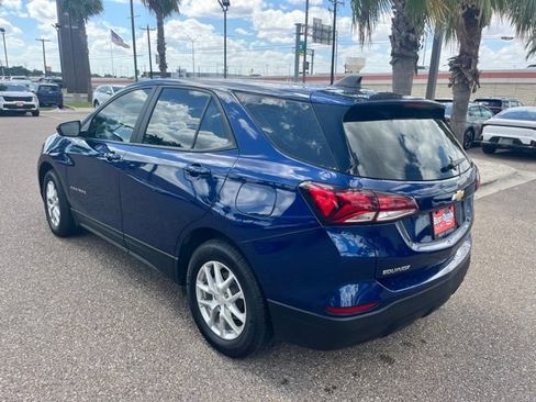 Used 2023 Chevrolet Equinox LS FWD image 4