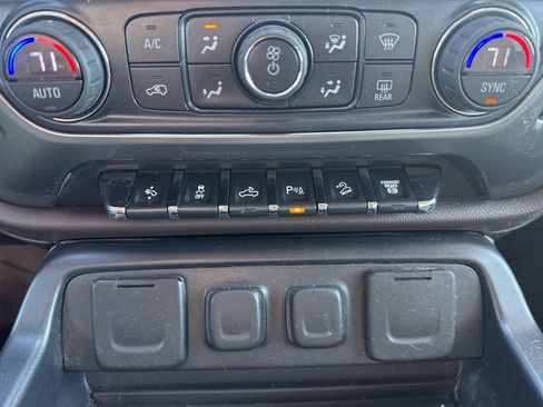 Used 2015 Chevrolet Silverado 2500 LTZ w/ Duramax Plus Package image 19