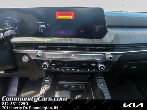Certified 2025 Kia Telluride EX image 12