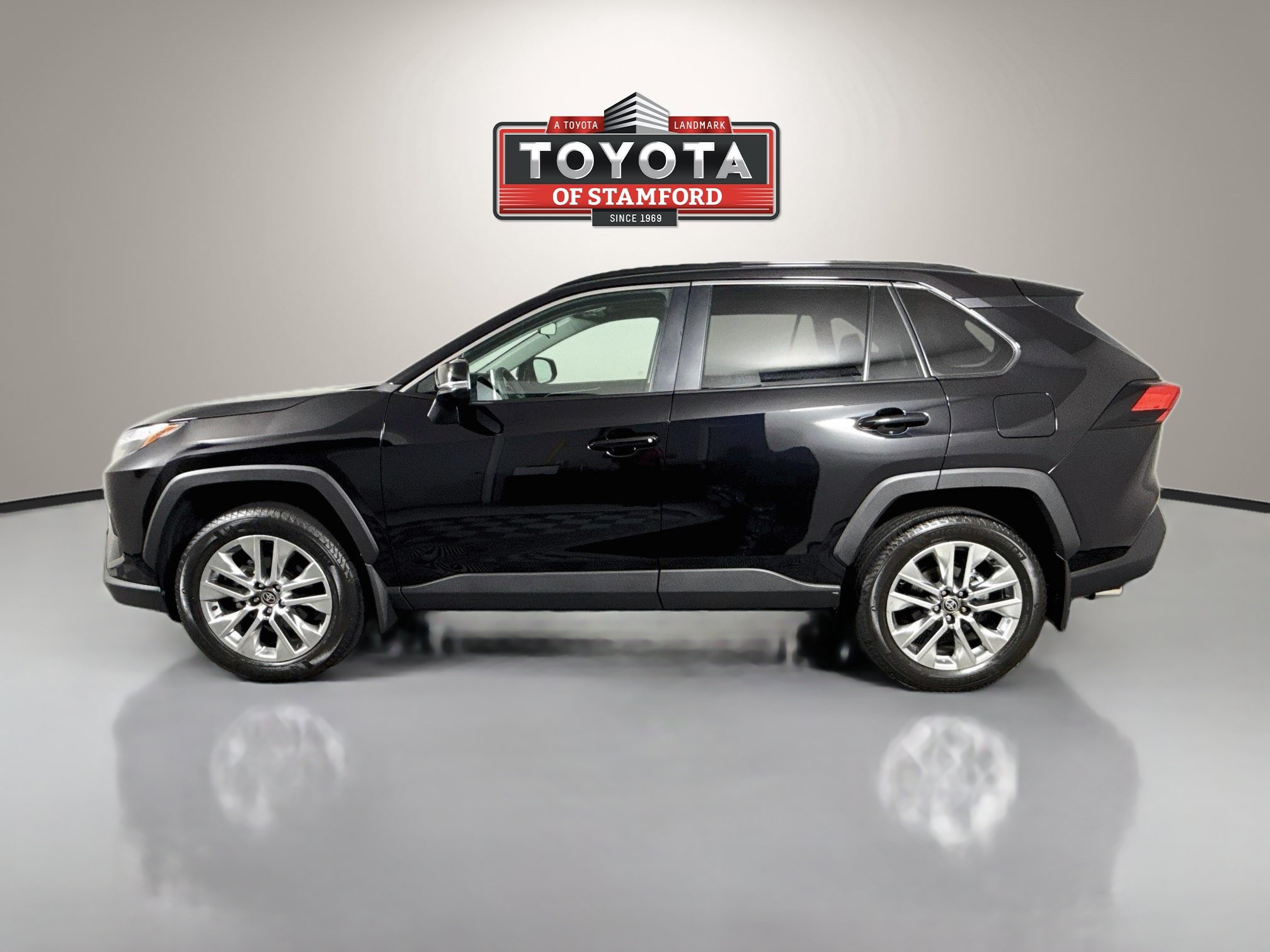 Certified 2025 Toyota RAV4 XLE Premium w/ Weather Package AWD/4WD image 4