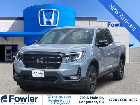 Used 2026 Honda Ridgeline Black Edition image 1