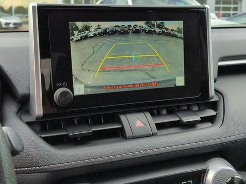 Used 2025 Toyota RAV4 XLE w/ Convenience Package FWD image 14