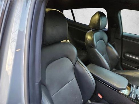 Used 2021 Kia Stinger GT-Line image 22