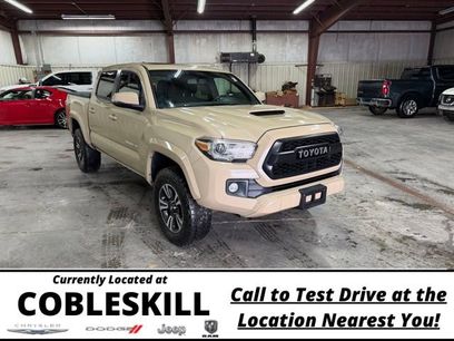 Used 2017 Toyota Tacoma 4x4 Double Cab