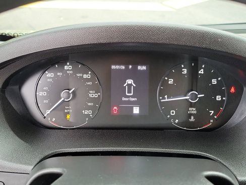 Used 2025 RAM ProMaster 2500 w/ Convenience Group FWD image 7