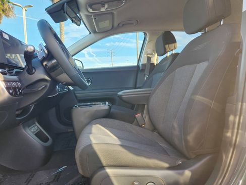 New 2026 Hyundai Ioniq 5 SE image 21