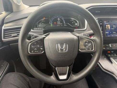 Used 2018 Honda Clarity Plug-In Hybrid image 11