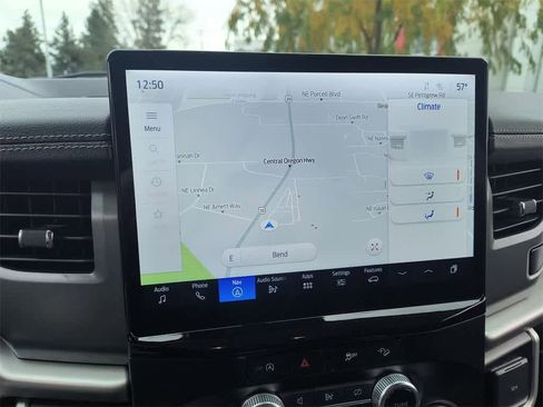 Used 2024 Ford Expedition XLT image 18