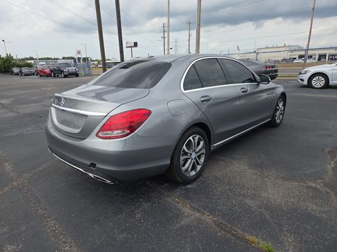 Used 2015 Mercedes-Benz C 300 Sedan image 5