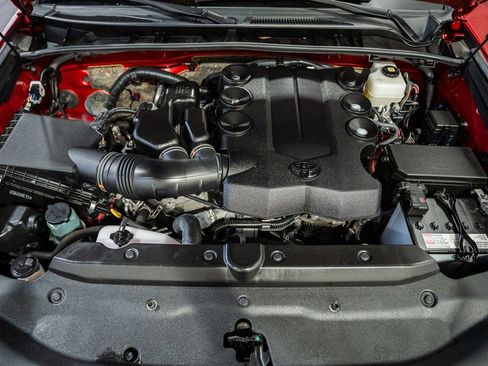 Used 2023 Toyota 4Runner Limited image 18