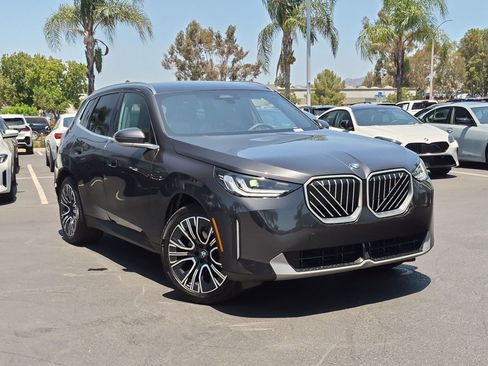 Used 2026 BMW X3 xDrive30i w/ Convenience Package AWD/4WD image 2