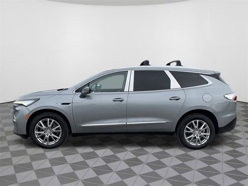 Used 2023 Buick Enclave Premium w/ Experience Buick Package image 15