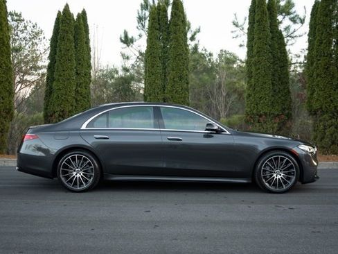 Used 2021 Mercedes-Benz S 580 S 580 w/ AMG Line image 13