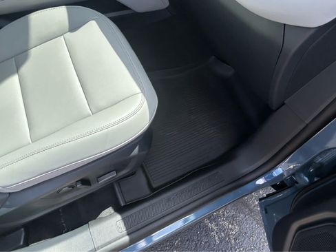 New 2026 Ford Explorer Active w/ Active Comfort Package AWD/4WD image 17