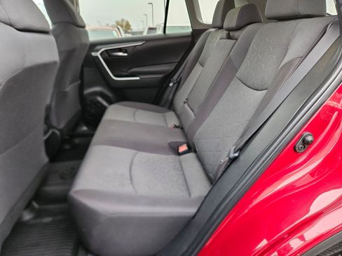 Used 2023 Toyota RAV4 XLE image 31
