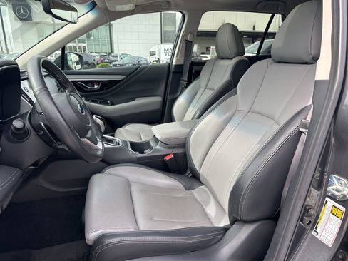 Used 2020 Subaru Outback Limited w/ Popular Package #2 image 16