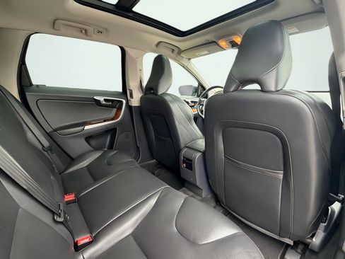 Used 2017 Volvo XC60 T5 Inscription FWD image 26