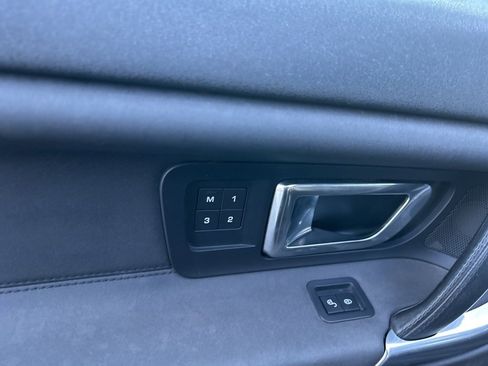 Used 2015 Land Rover Discovery Sport HSE image 23